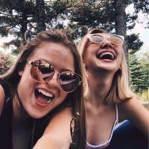 Meet your Posher, Wendy